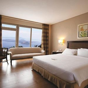 Summit Ridge Tagaytay - Newly Renovated
